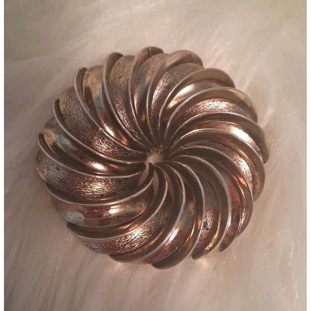 Vintage Swirl Brooch/pin